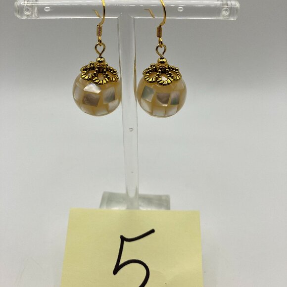 Gorgeous 16mm Mother of Pearl Earrings made with 316 Stainless Steel Hypo Hooks - Picture 11 of 15